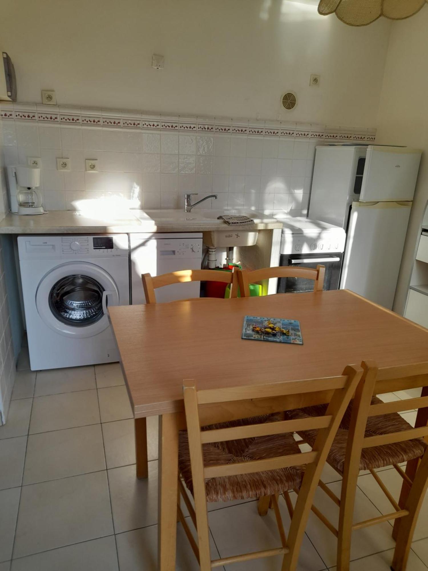 Chambres D'Hotes Chez Cecile A Lagnes Luaran gambar
